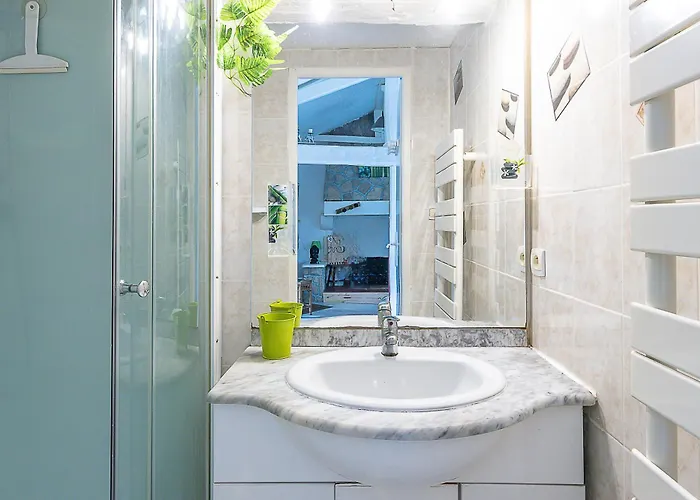 펜션 New - Angelina Piscine Et 생장드몽